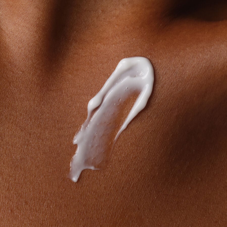 natural-moisturizing-factors-inulin-body-lotion-e5 ORD-Body-Care-Bundles-Brief-NMF-application-shot.jpg